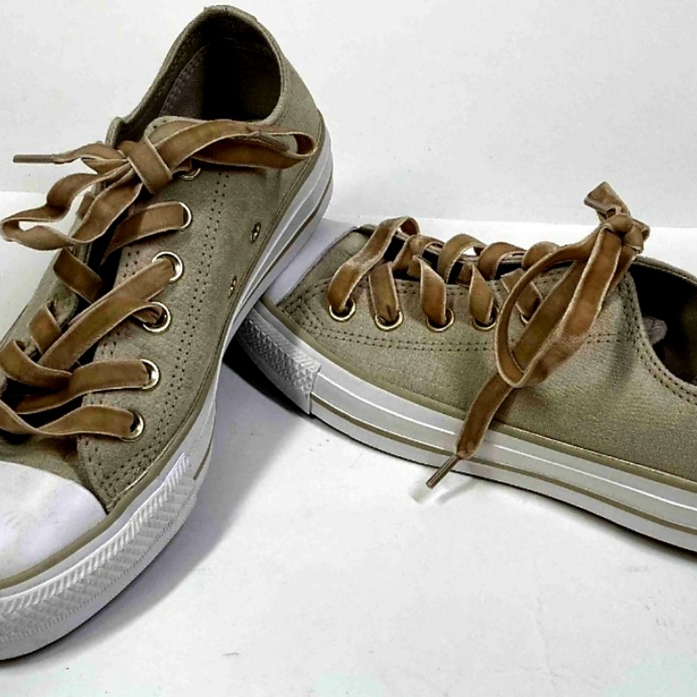 Converse Chuck Taylor All Star Ox Papyrus LT Sneakers Women 7 *NWOT